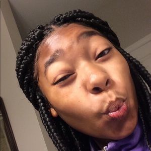 Meet your Posher, Tiara